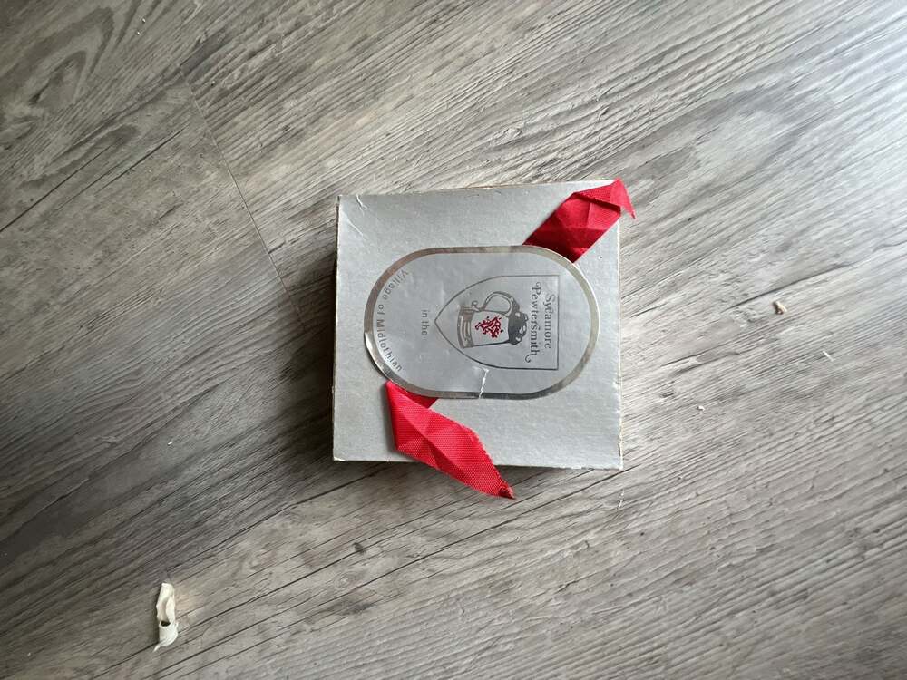 Sycamore Pewtersmith Pewter Christmas Ornament Happy Christmas to All